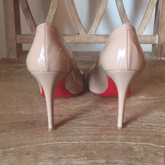 Christian Louboutin nude patent pumps 39.5 - Picture 4 of 6